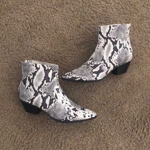 Snakeskin print booties
